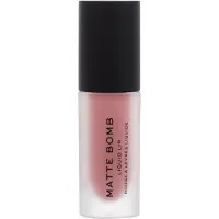 Revolution Nestemäinen huulipuna - - Matte Bomb - Matte pitkäkestoinen viimeistely - Nude magnet - Ei vedenkestävä