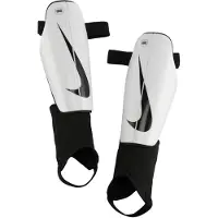 Nike Charge Säärisuojat