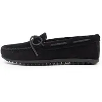 Minnetonka Mokkasiinit 'Classic Moc' musta