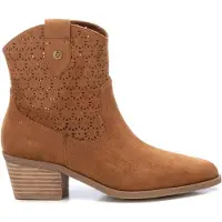 Xti for woman. 14388502-CAMEL Leather ankle boots 143885 brown (40), 5 to 8 cm, Zip, Casual