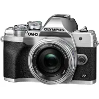 Olympus OM-D E-M10 Mark IV, hopea + 14-42 mm EZ
