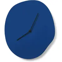 Ferm Living Melt seinäkello 28 x 33 cm Blue