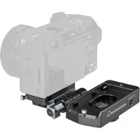 SmallRig 4696 NP-F-akkusovitin ja -kiinnityslevy peilittömille kameroille
