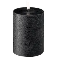 Uyuni Lighting - Pilarikynttilä LED 7,8x10,1 cm Rustic Forest Black