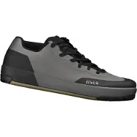 Fizik Gravita Versor Flats Harmaa/Muta