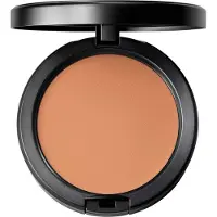 M.A.C Studio Fix Powder Plus Foundation NW40