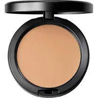 MAC Studio Fix Powder Plus Foundation NC30