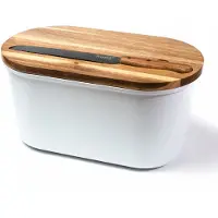 Husla Leipäleipä leikkuulaudalla ja veitsellä 73940!