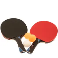 2 mailaa ja 3 palloa Pro pöytätennismailasetti