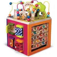 B. toys puinen aktiviteettikuutio
