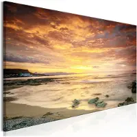Artgeist Beach In Crete Narrow Orange taulu