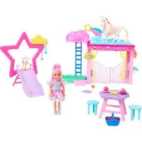 Barbie Chelsea Doll & Baby Pegasus -leikkisetti Siivekäs hevoslelut Taikuuden ripaus setti, jossa on talli, pieni nukke lemmikkipupu ja tarvikkeita