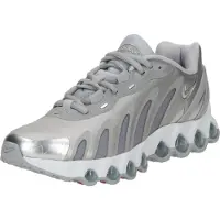 Nike Matalavartiset tennarit 'AIR MAX DN8' harmaa / tummanharmaa / hopea