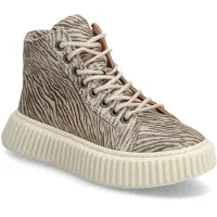 Bisgaard Debbie L - Gold - 28