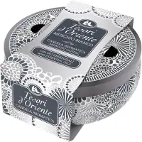 Tesori d'Oriente White Musk tuoksukynttilä 200 g