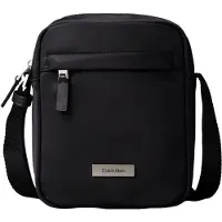 Calvin Klein Refined Commuter Olkalaukku