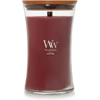 Woodwick Opulent Wood Rouge Oud tuoksukynttilä sisältää puusydämen 609.5 g