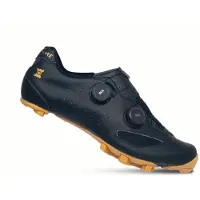 Lake MX239 Gravel -pyöräilykenkä Black/Gold miehet