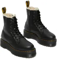 Dr. Martens Nauhasaappaat 'Jadon' musta