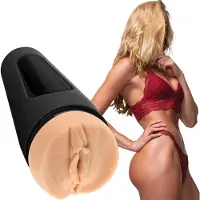 Doc Johnson Main Squeeze Leo of Leolulu UltraSkyn Stroker Masturbaattori - Nude