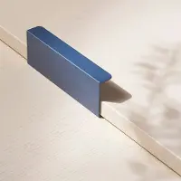 Beslag Design Hide 120 Kahva Toniton Sininen - Nupit ja ovenkahvat Jauhemaalattu Metalli Toniton Blue - 401081-11