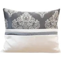 Mariall Koristetyynynpäällinen