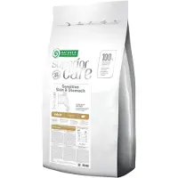 Nature´s Protection Superior Care Sensitive Skin & Stomach Adult Small Breeds Lamb - ruoka herkille pienille koiraroduille, lampaanlihaa sisältävä