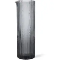 Ferm Living Ripple vesikarahvi 1,12 L Smoked grey