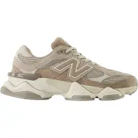 New Balance Korkeavartiset tennarit '9060' mokka / taupe