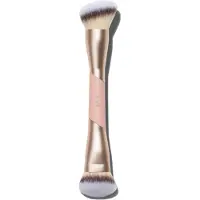 FLAER 216 Cheek & Contour Duo Brush 216 Cheek & Contour Duo Brush