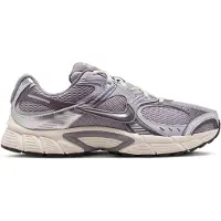 Nike Matalavartiset tennarit 'V5 RNR' harmaa / vaaleanharmaa / hopea