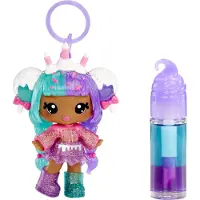Yummiland Mystery -huulikiiltonukke - Carly Cakepop