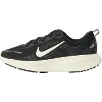 Nike Urheilukengät 'VOMERO 18' musta / valkoinen