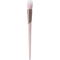 Fenty Beauty Highlighter Brush 135