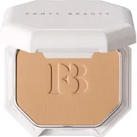 Fenty Beauty Pro Filt'r Soft Matte Powder Foundation 270
