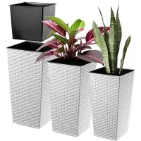 Hobby Hall Setti, 3 x puutarhakukkaruukku + valkoinen sisäosa