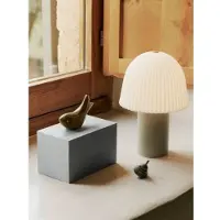 Ferm Living Frill kannettava lamppu Cashmere-white