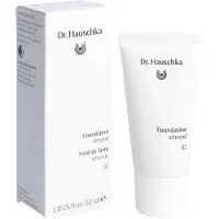 Dr. Hauschka Foundation, 02 Almond