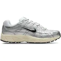 Nike Matalavartiset tennarit 'P-6000' musta / hopea / valkoinen