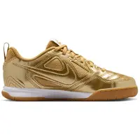 Nike Tennarit 'GATO LV8' kulta