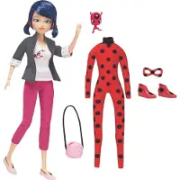 Bandai Miraculous Ladybug - Modedocka 26 cm och hennes två kläder