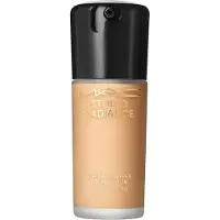 MAC Studio Radiance Serum-Powered Foundation Nc30