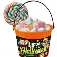 Hobby Hall Halloween "temppu tai hoito" -ämpäri kahvalla