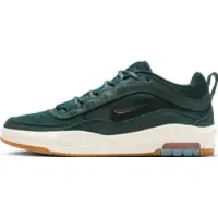 Nike Air Max Ishod Iso Skeittikengät deep fir / black / fir / sail Koko 8.0