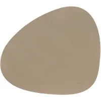 Fyrklövern - Curve Nupo Pöytätabletti 37x44 cm Clay Brown