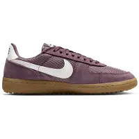 Nike Matalavartiset tennarit 'Field General' ruosteenruskea / valkoinen
