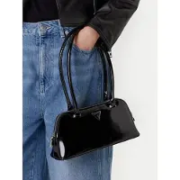 GUESS Arnela Shoulder Satchel - Black - ONE SIZE