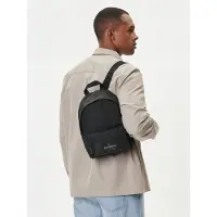 Calvin Klein Bold Small Round Reppu