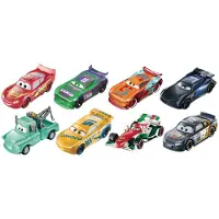 Mattel Disneyn ja Pixar Cars Color Changers Collection -leluautot vaihtavat väriä vedellä
