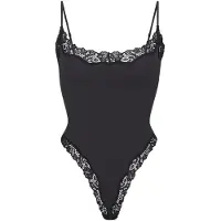 SKIMS Fits Everybody Lace Cami -body